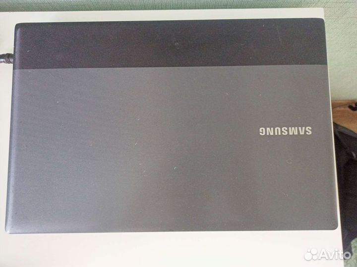 Ноутбук samsung rv515