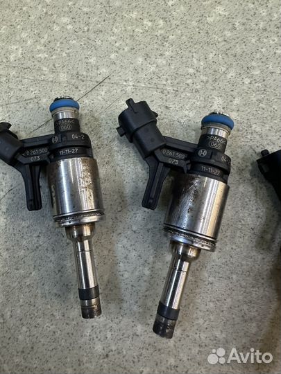 Bosch 0261500073 Топливная форсунка