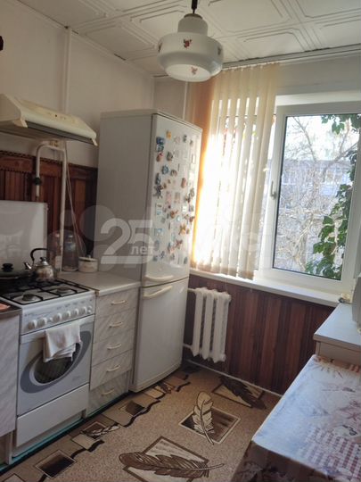 2-к. квартира, 50 м², 4/6 эт.