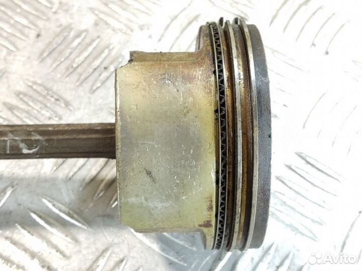 Поршень с шатуном S500 220