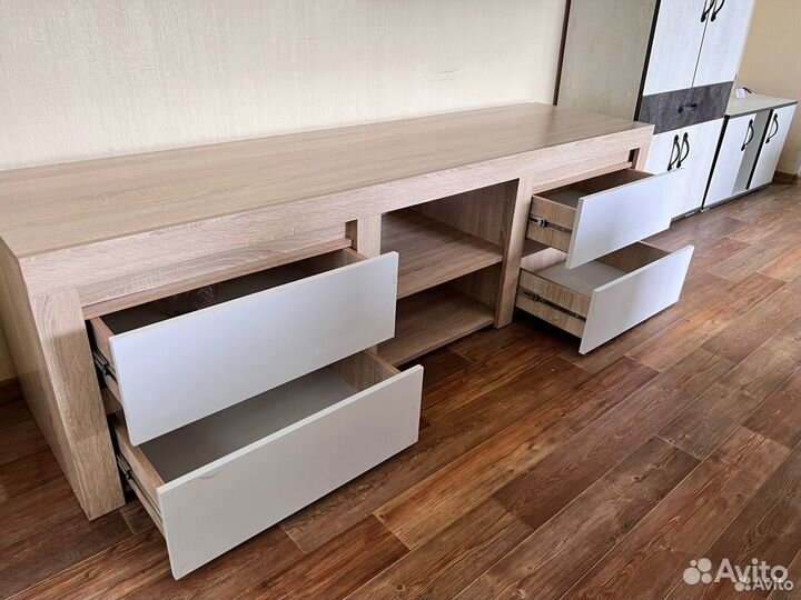 Тумба под тв