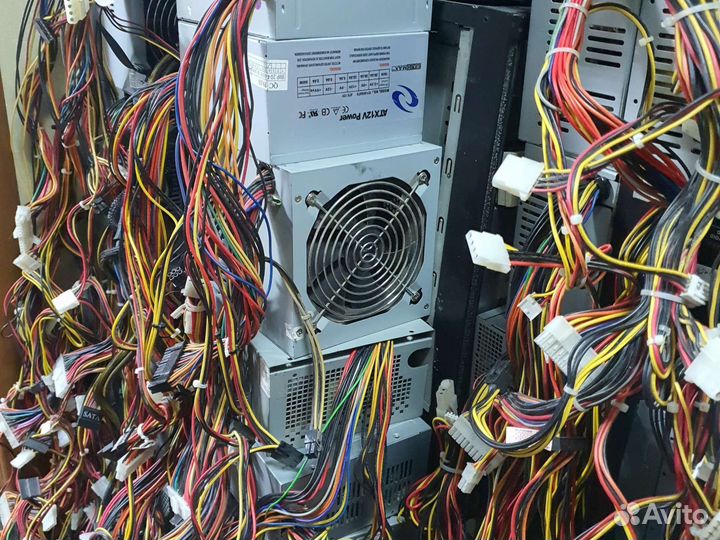 Блоки питания в наличии в Сочи для пк комп+