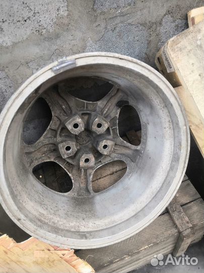 Литые диски r16