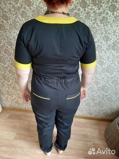 Медицинский костюм