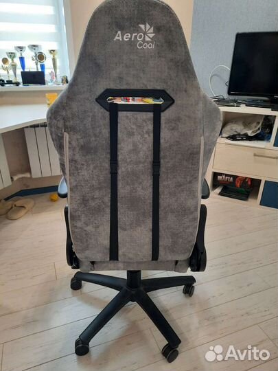 Компьютерное кресло AeroCool Duke игровое