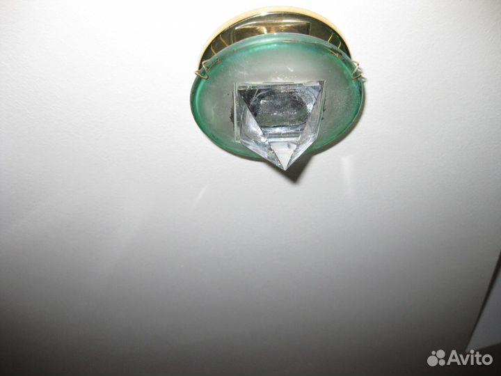 Светильник потолочный