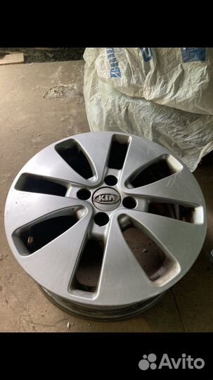 Литые диски r15 на Kia rio 3