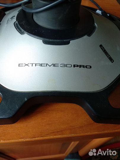 Джойстик Logitech extreme 3D pro