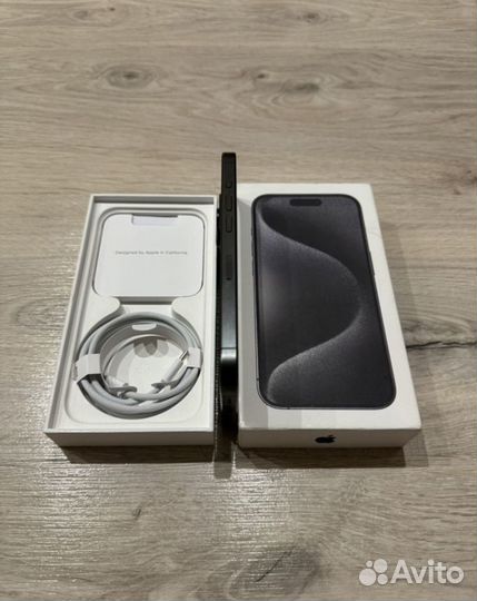 iPhone 15 Pro, 256 ГБ