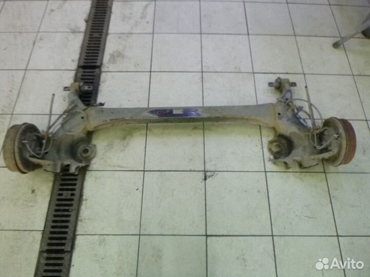 Балка задняя mitsubishi colt colt (Z3) 2004