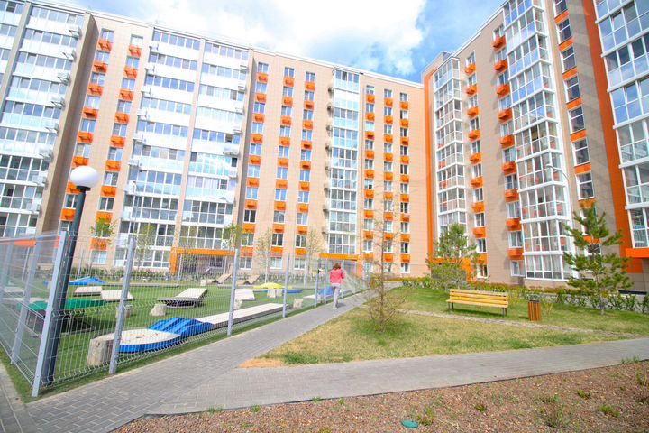 3-к. квартира, 92 м², 8/10 эт.