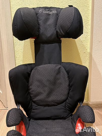 Автокресло Maxi-Cosi RodiFix AirProtect