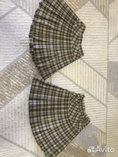 Жилетка для девочки гимназия 139.Размер 134- 140