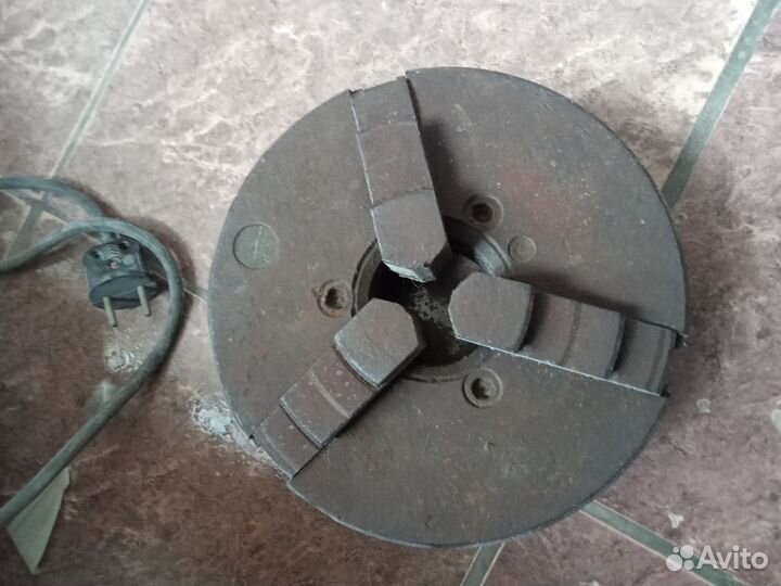 Токарный патрон 200мм польский старинный