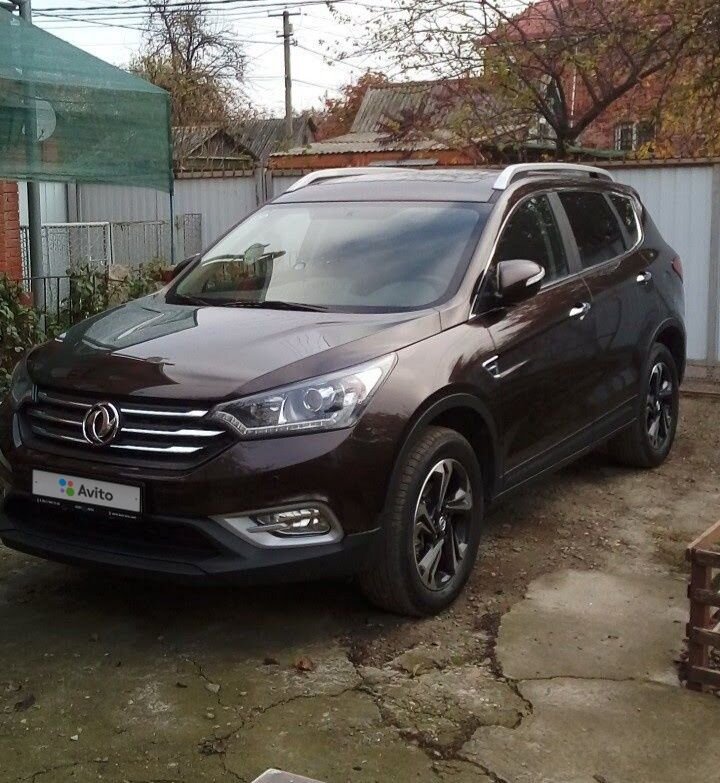 Dongfeng AX7: фото владельца