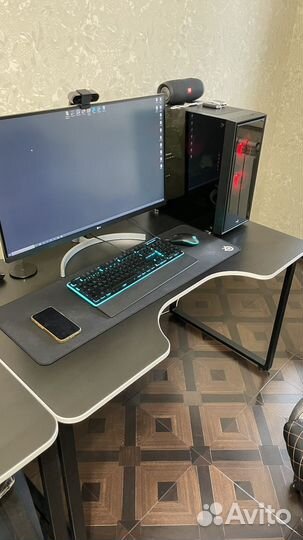 Игровой стол Gravitonus Smarty One (черно-белый)