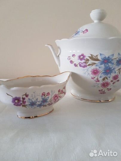 Столовый сервиз новый