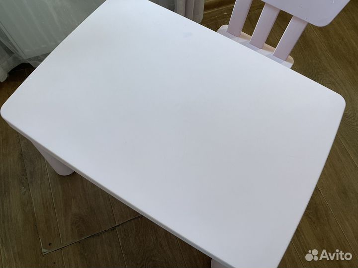 Стол IKEA mammut розовый