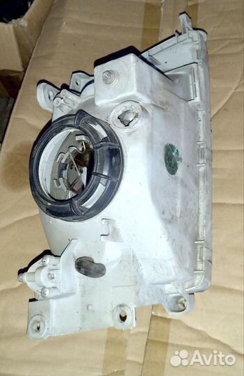 Фара toyota corona / caldina