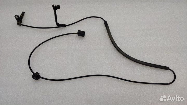 Датчик ABS передний правый Toyota Camry XV70