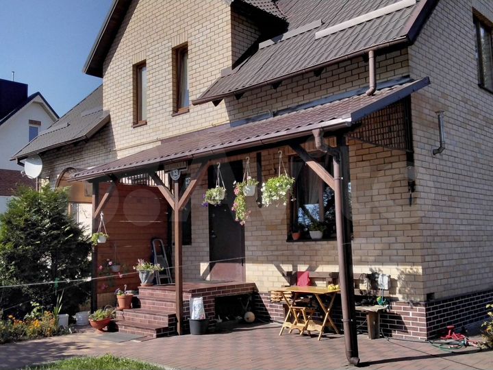 Таунхаус 177,4 м² на участке 4 сот.