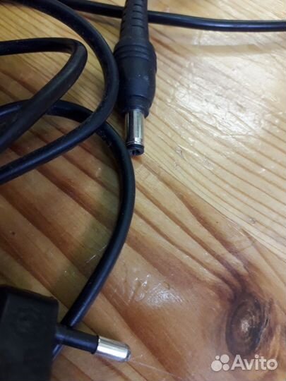 Блок питания Toshiba 19В 3,95А