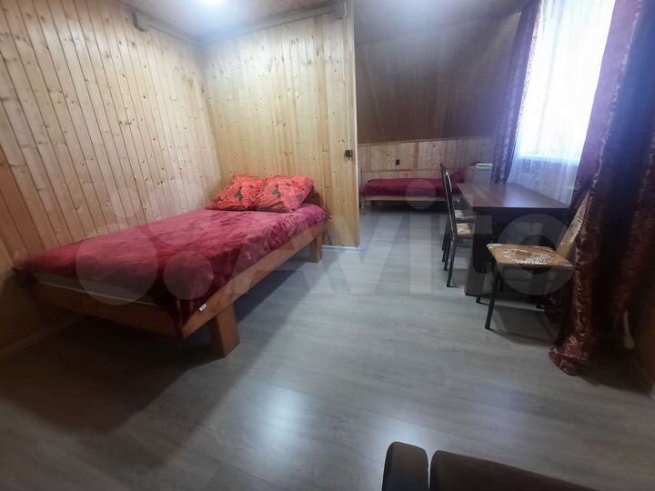 Дом 60 м² на участке 7 сот.