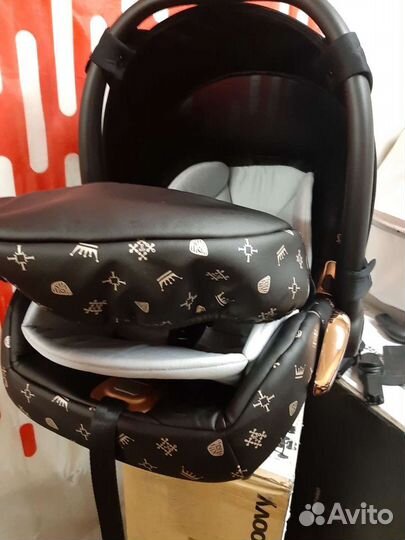 Эксклюзивное универсальное автокресло 0-13 кг