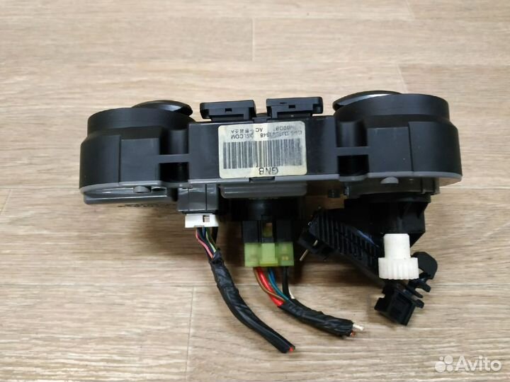 Блок управления отопителем Kia Rio 2 (2005-2011)