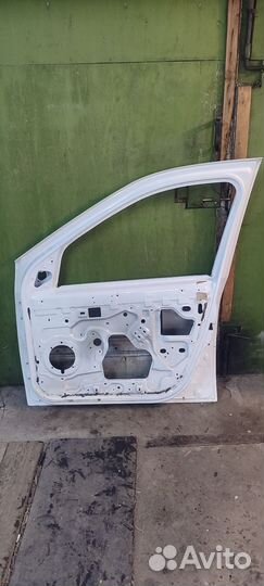 Дверь передняя правая LADA Largus