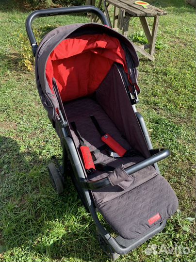 Прогулочная коляска