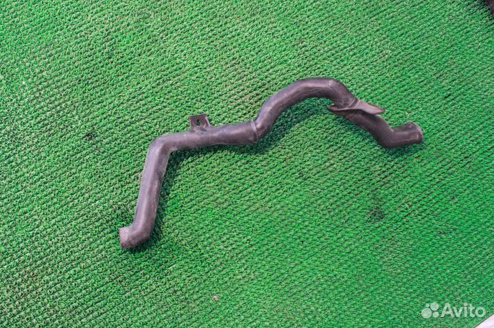 Дренажные трубы жабо Mercedes S-Class W140