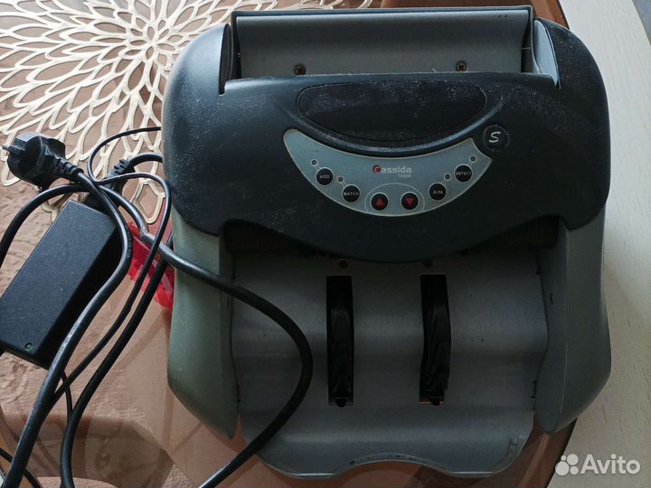 Счетная машинка для денег