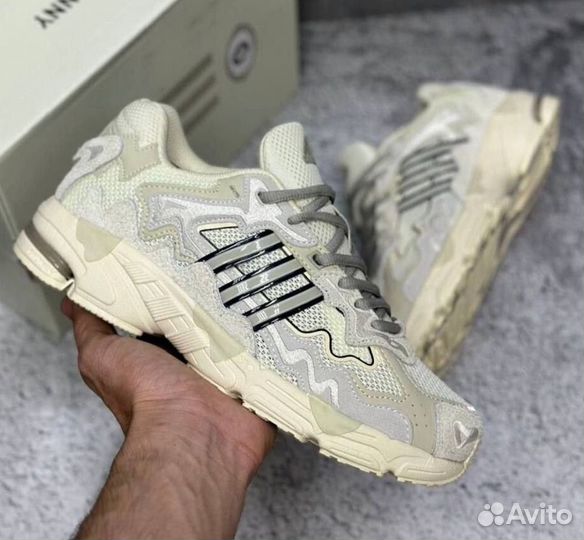 Adidas response cl bad bunny