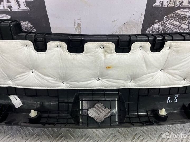 Накладка замка багажника Kia K5 DL3 2021