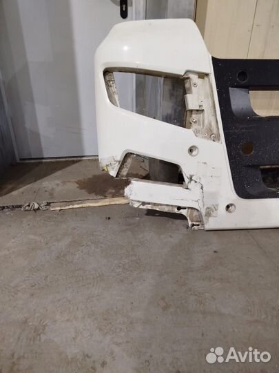 Бампер передний