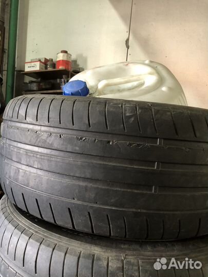 Dunlop SP Sport Maxx GT 245/50 R18 100W