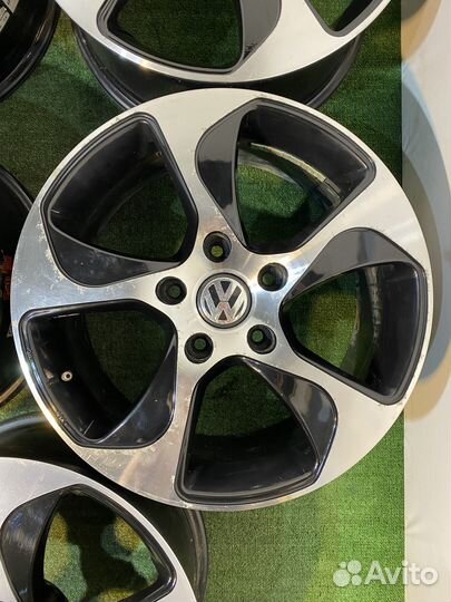 Диски Volkswagen R18 5x130 5шт