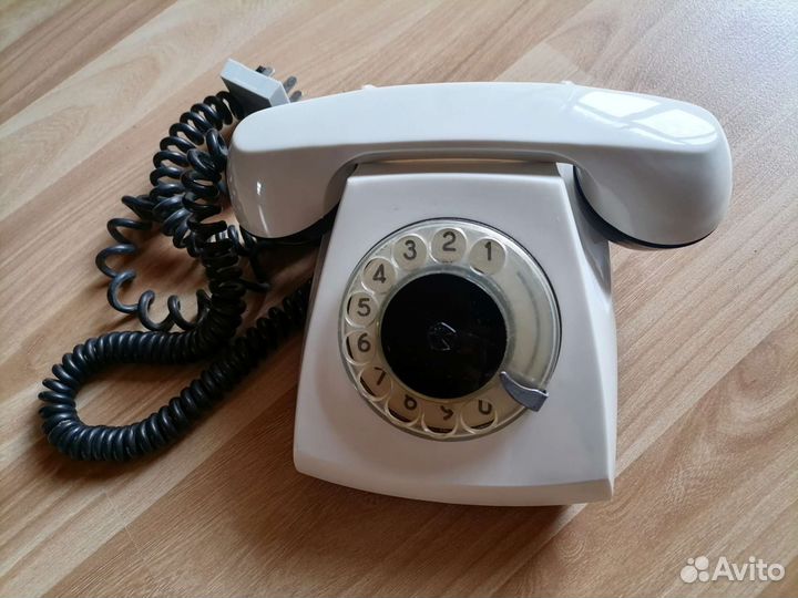 Телефон дисковый СССР