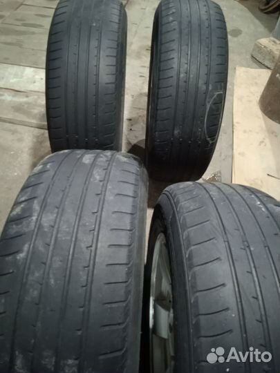 Maxtrek Maximus M1 215/65 R16