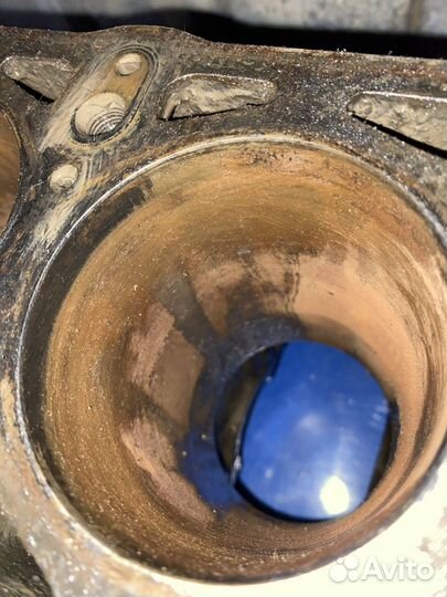 Двигатель 2106