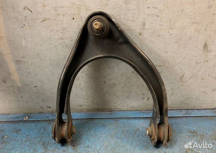 Рычаг верхний передний Lexus Gs 3