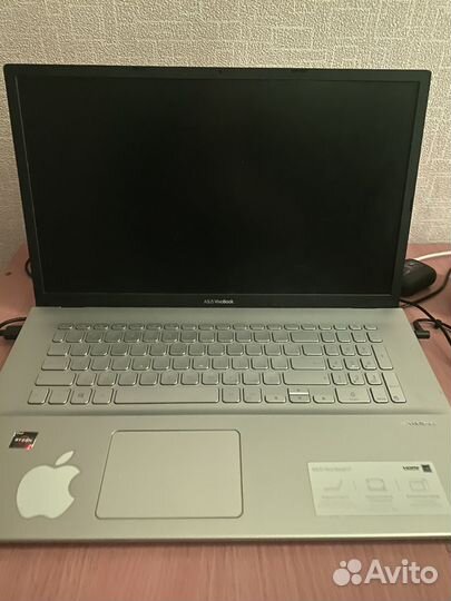 Asus vivobook 17