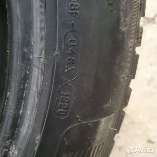 Michelin X-Ice North 4 SUV 235/55 R19