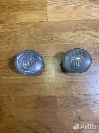 Противотуманные фары Pontiac vibe