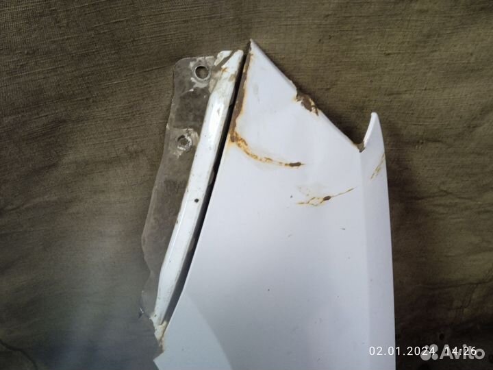 Крыло переднее левое granta fl