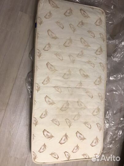 Кровать детская с матрасом 170