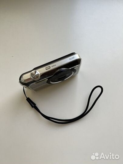 Компактный фотоаппарат Samsung ES70