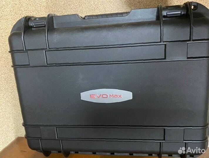 Квадракоптер новый