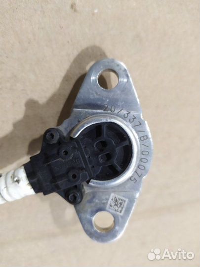 Датчик Nissan Terrano F4R 2021